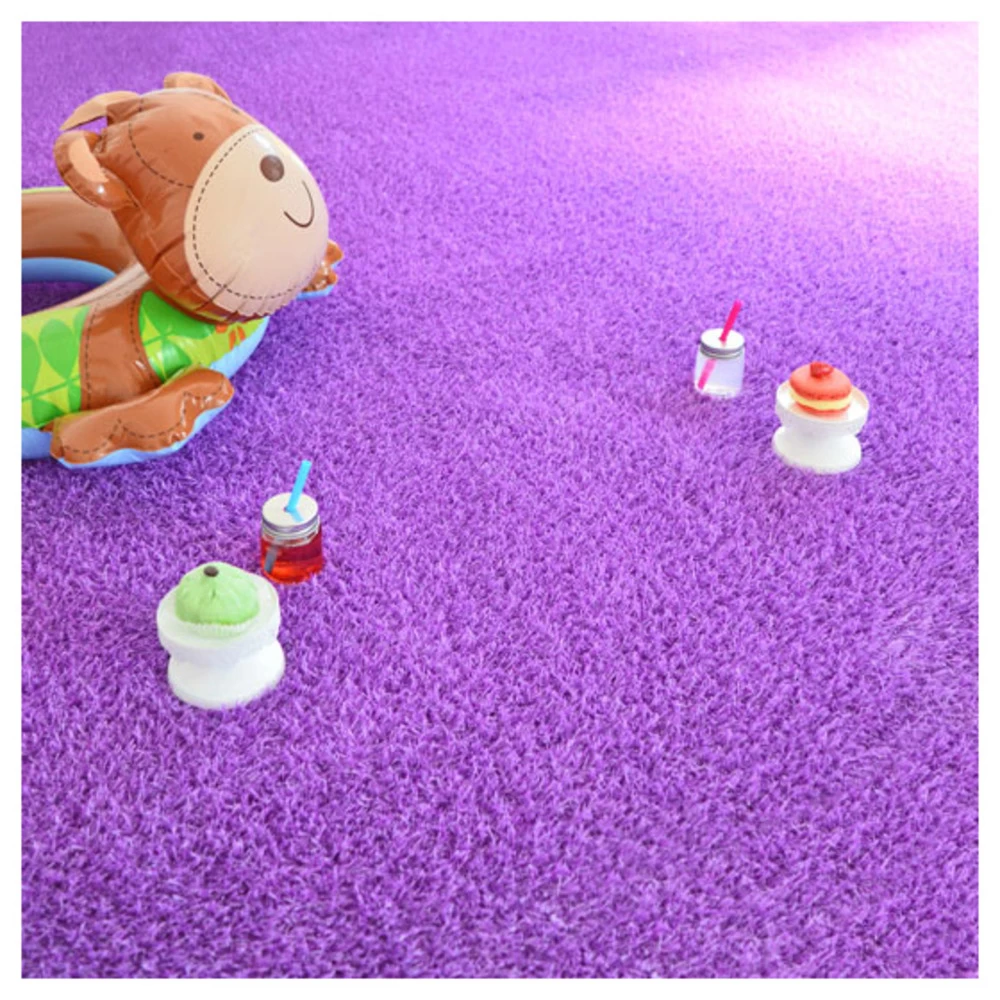 Gazon Synthétique Happy Party - Couleur Violet - Classé Feu - 20mm - 2m X 6m – Image 2