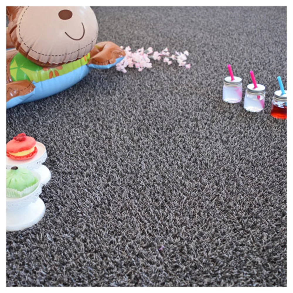 Gazon Synthétique Arty - Couleur Gris Foncé - 20mm - 1m X 9m – Image 3