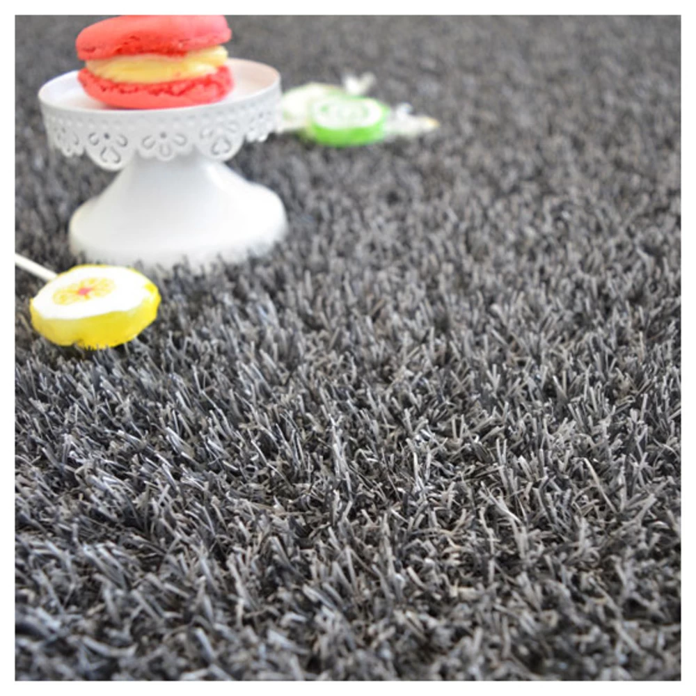 Gazon Synthétique Arty - Couleur Gris Foncé - 20mm - 1m X 9m – Image 4